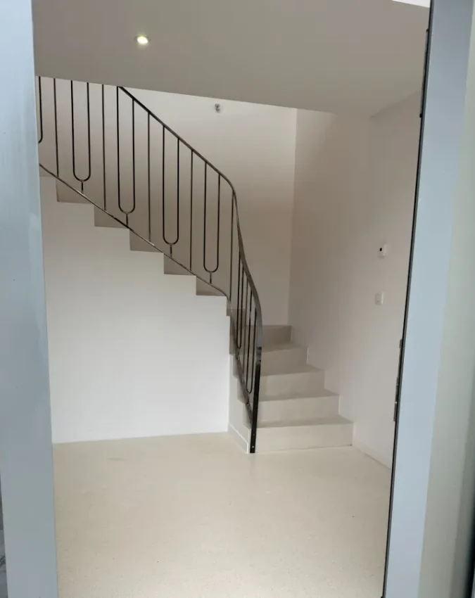 Escalier-fini-849x900